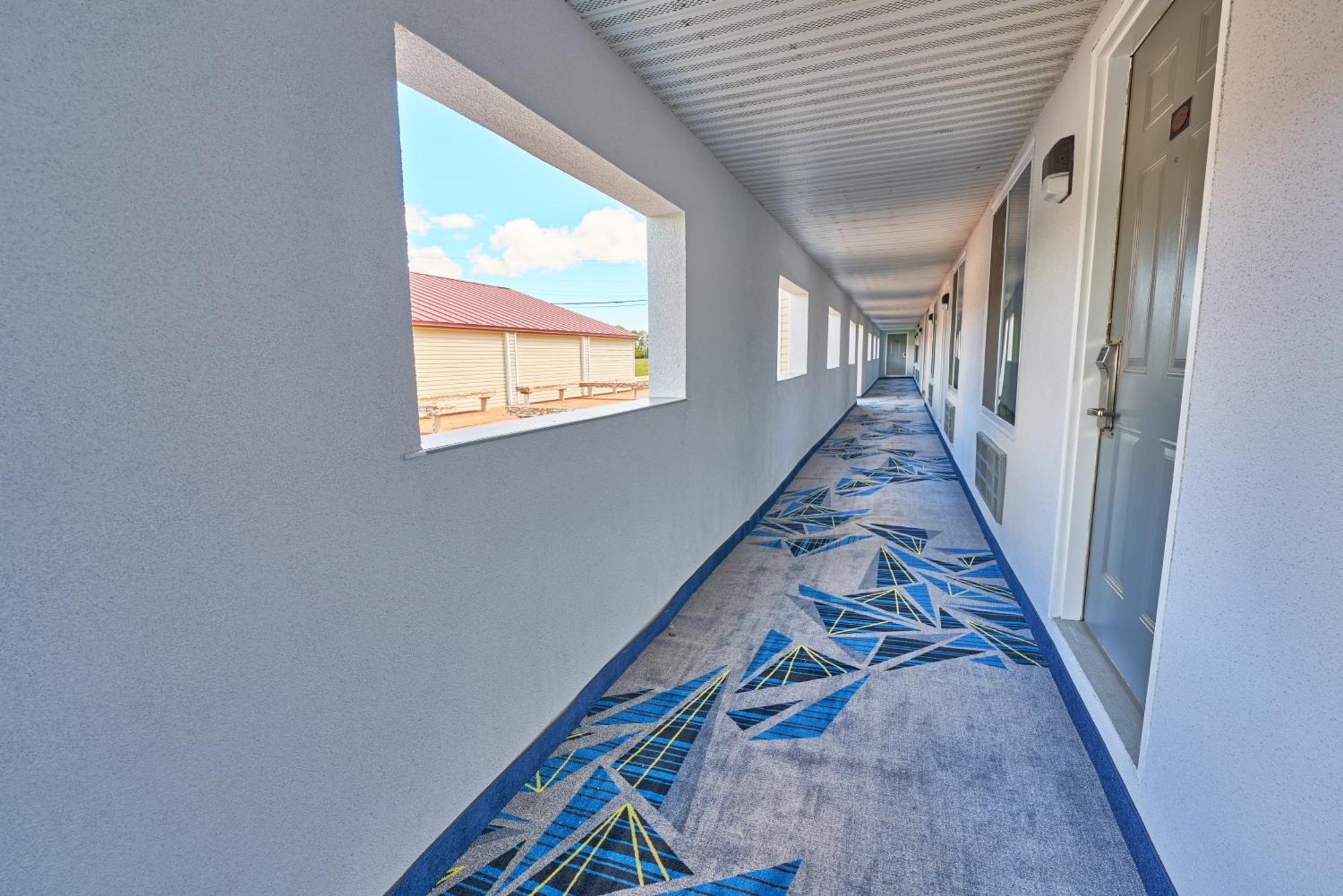 All Seasons Inn & Suites Bourne Esterno foto