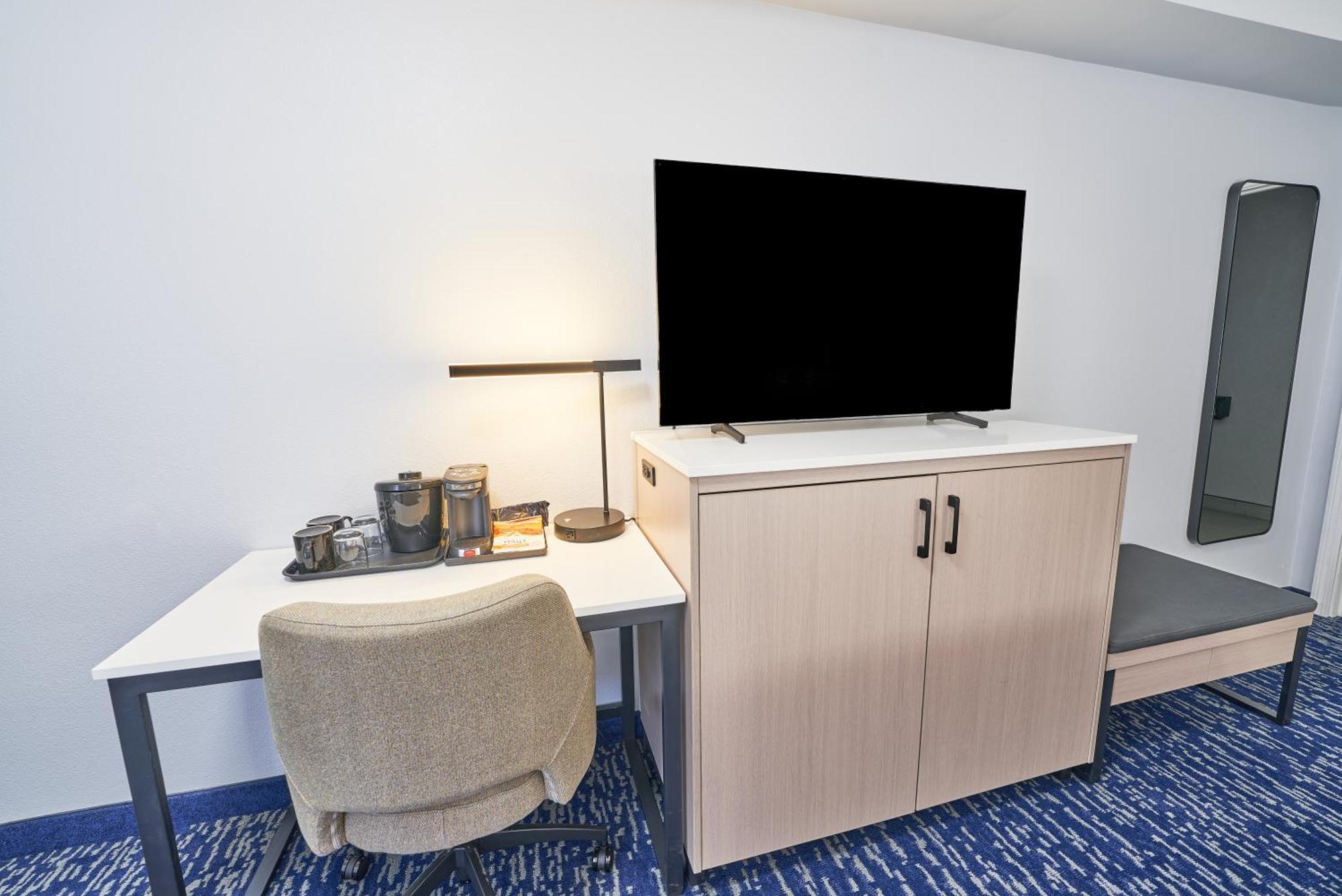 All Seasons Inn & Suites Bourne Esterno foto