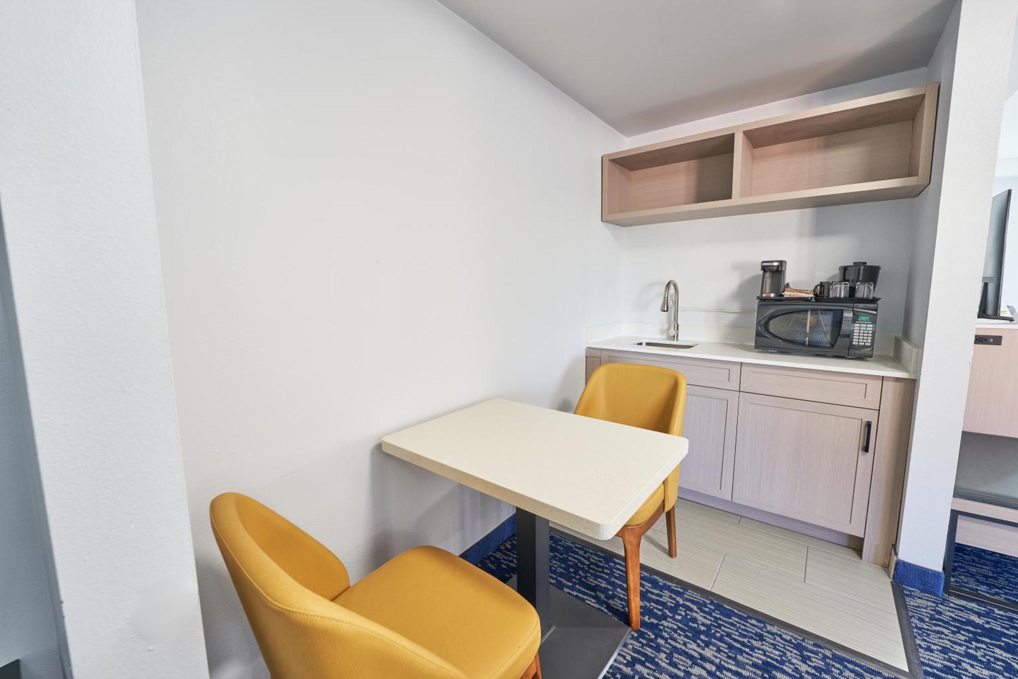 All Seasons Inn & Suites Bourne Esterno foto
